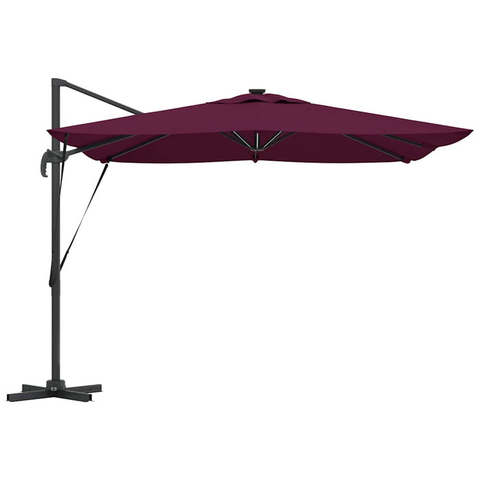 Cantilever Roma Parasol med LED i bordeauxrød, 286 x 285 x 270 cm, laget av aluminium.