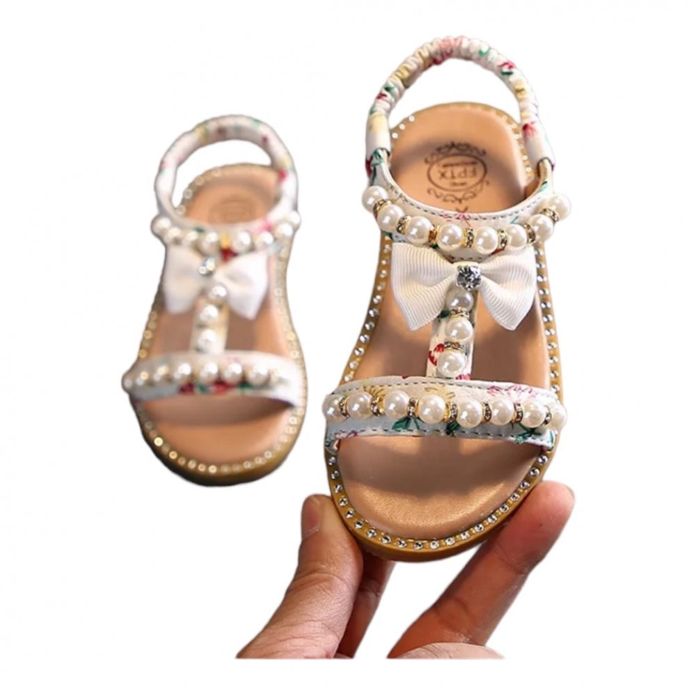 Pearls sandaler hvite
